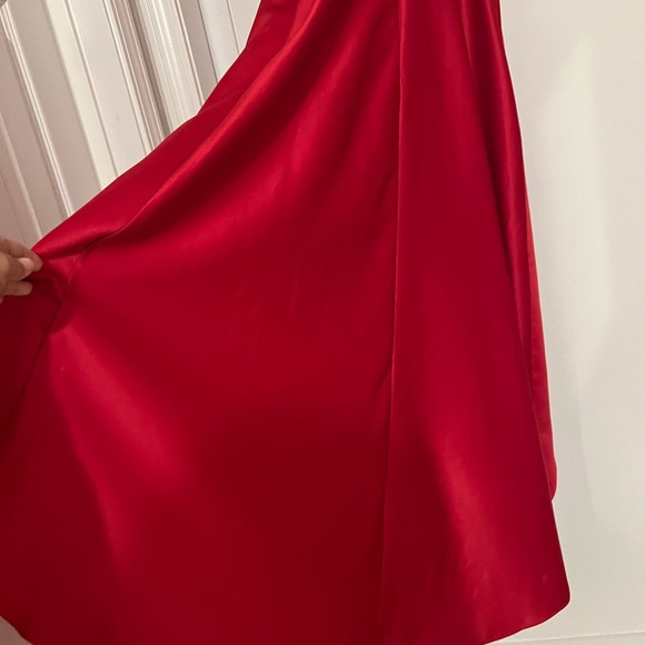 Homecoming dress, worn only once, great condition - Picture 7 of 7